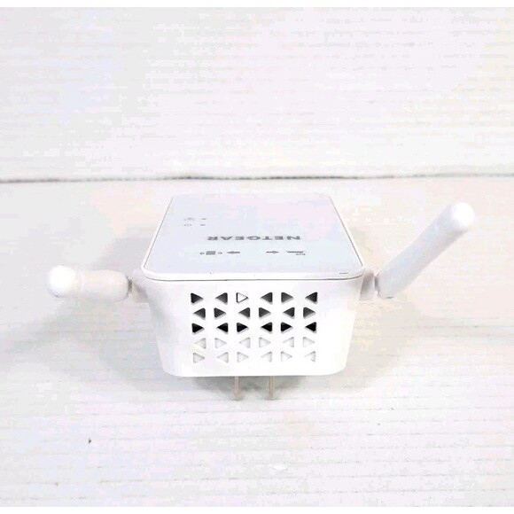 Netgear EX6100v2 AC750 Dual Band WiFi Range Extender Gigabit Ethernet Booster - Picture 5 of 6